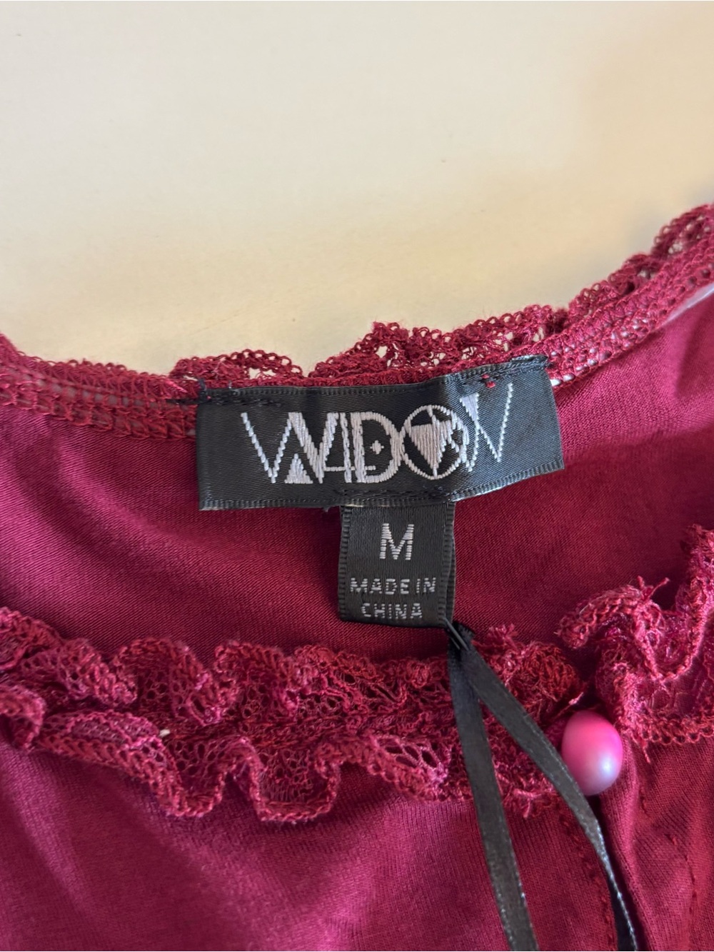 Dolls Kill Widow MY VERY NATURE LONG SLEEVE TOP - DARK RED Size Medium NEW - Picture 5 of 11
